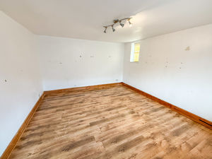 Photo 11- click for photo gallery